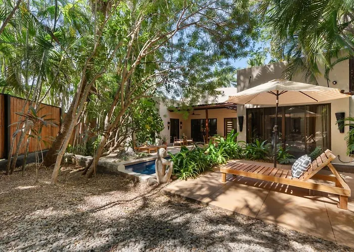 Ods25 - Colorful Tropical Escape, Private Pool And Walk To Hébergement de vacances *