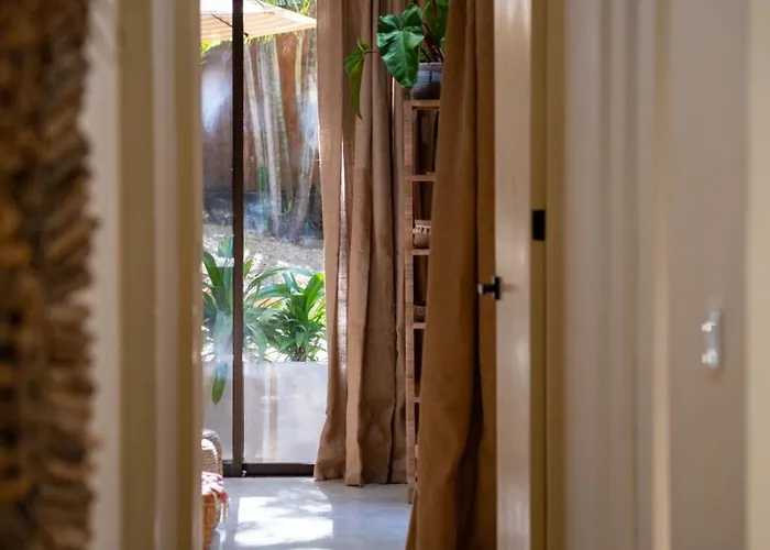 Ods25 - Colorful Tropical Escape, Private Pool And Walk To Tamarindo