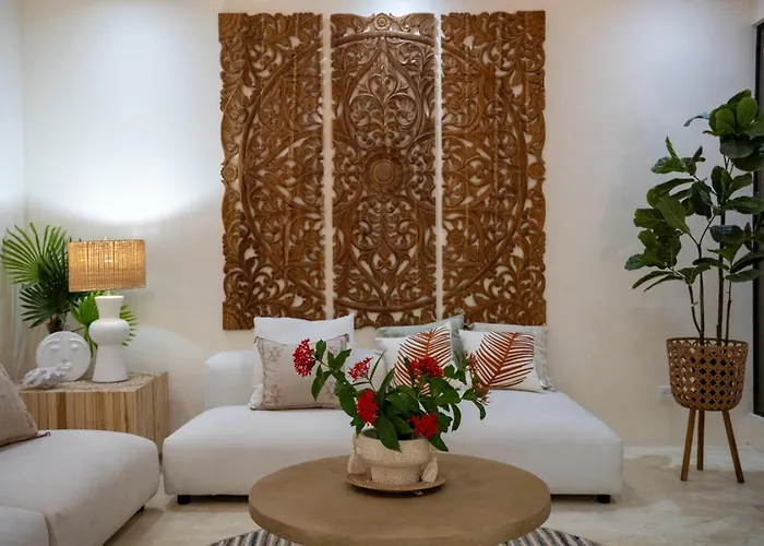 Ods25 - Colorful Tropical Escape, Private Pool And Walk To *
